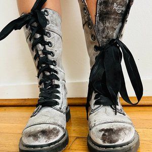 Dr. Martens Vintage Lace-Up Boots